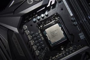 Intel'in yeni grafik sürücüleri oyun ayarlarını otomatik olarak optimize ediyor